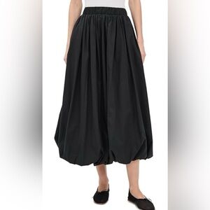 Elegant Black Women's Skirt